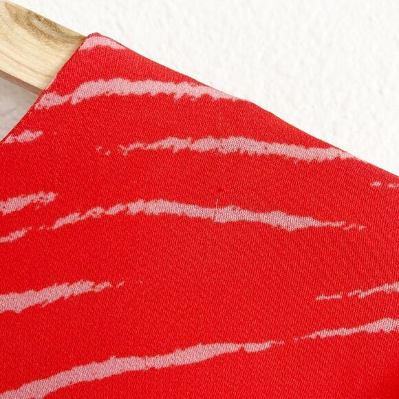 Karina Grimaldi Animal Print Keyhole Blouse Top - Picture 7 of 9